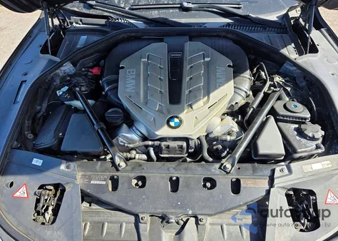 2011 BMW 750 Li from USA, damaged, VIN WBAKX8C53BC431842